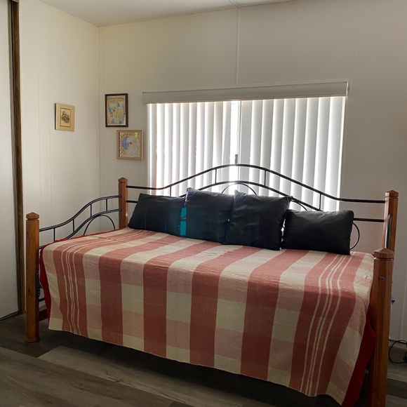 VTG 1950s Pink Plaid Wool Blanket Throw 65.5 x 72.75" Twin Full - Picture 2 of 6